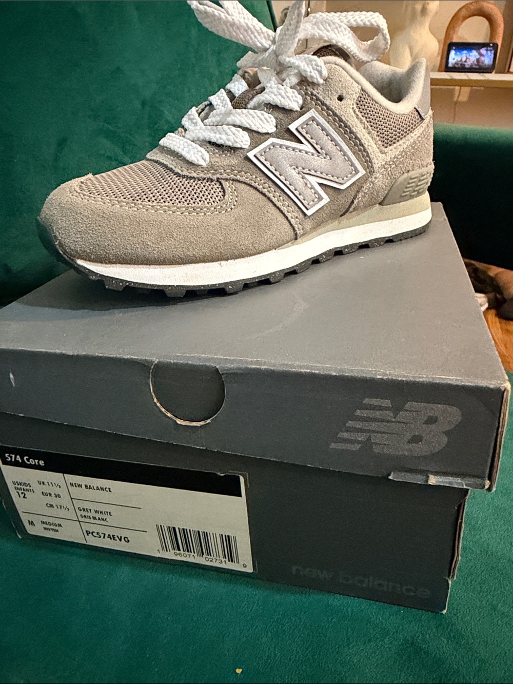 New Balance youth 574 Core Suede Mesh Sneaker - Grey/White